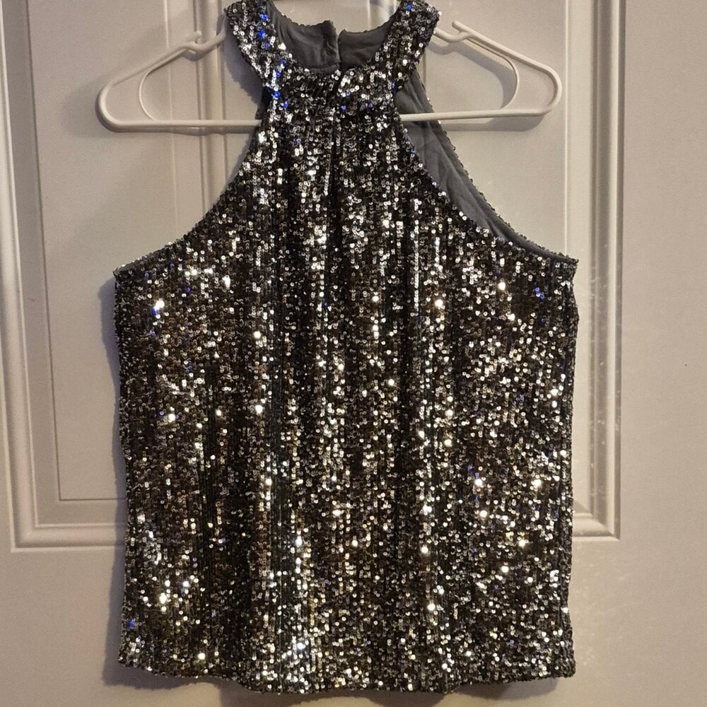 Silver Sequined Top. S/P new
